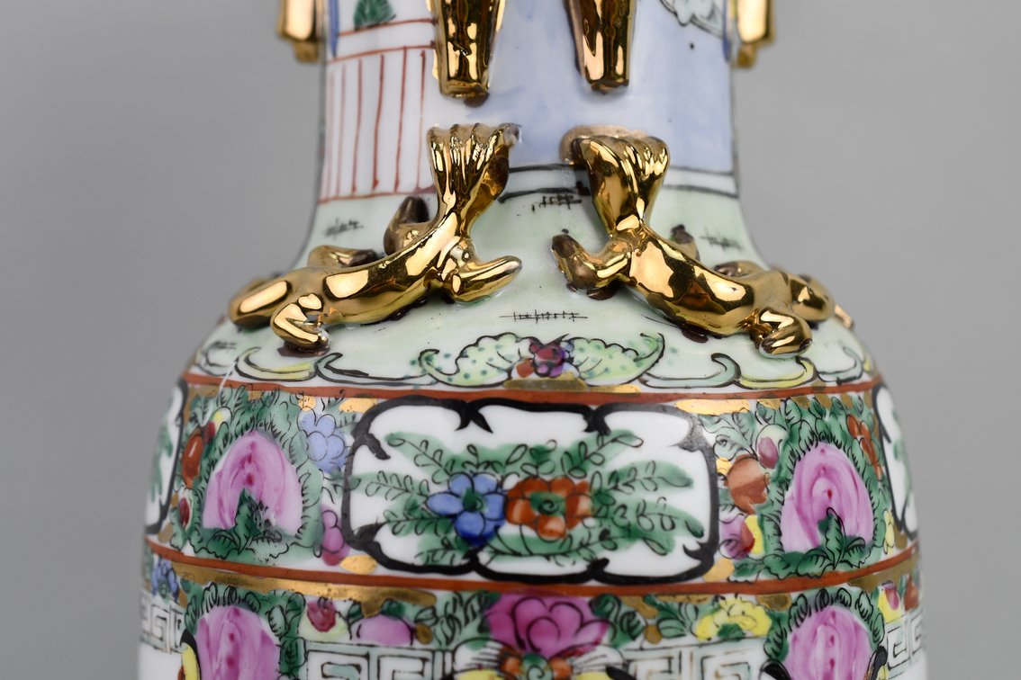 Chinese Famille Rose Canton Vases, photo 17 of 27