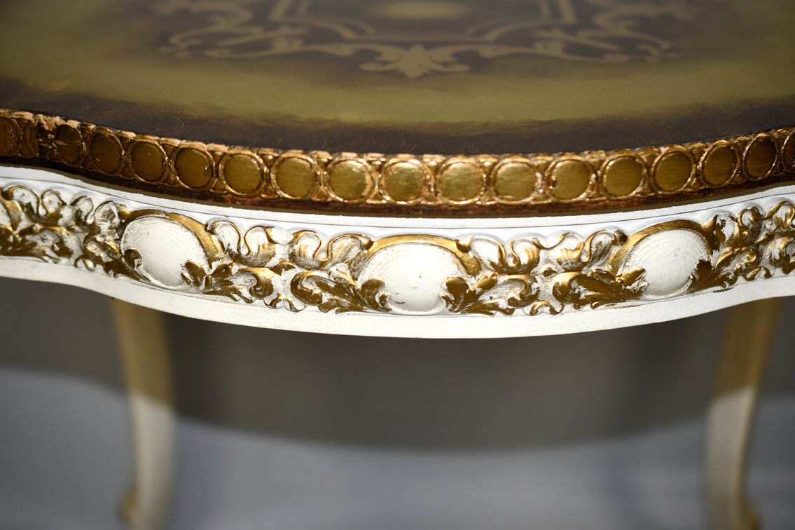Vintage Italian Florentine Style Gilt End Tables, photo 8 of 26