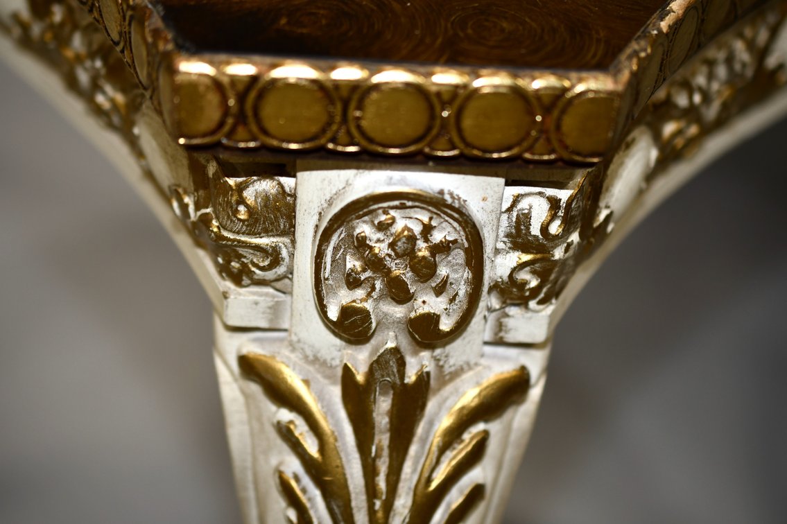 Vintage Italian Florentine Style Gilt End Tables, photo 13 of 26