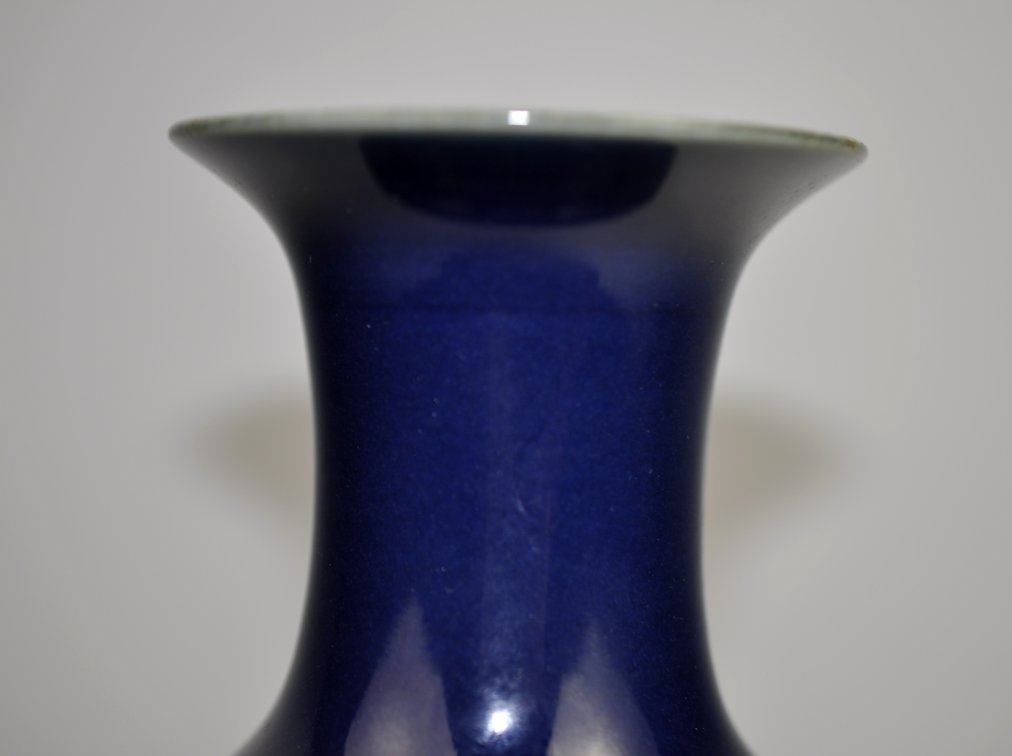 Chinese Sacrificial Blue Jilan Vase, photo 2 of 12