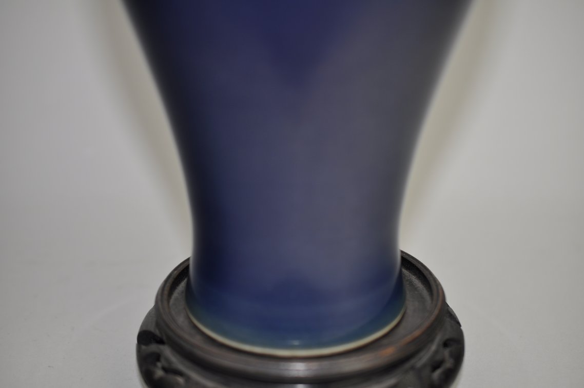 Chinese Sacrificial Blue Jilan Vase, photo 4 of 12