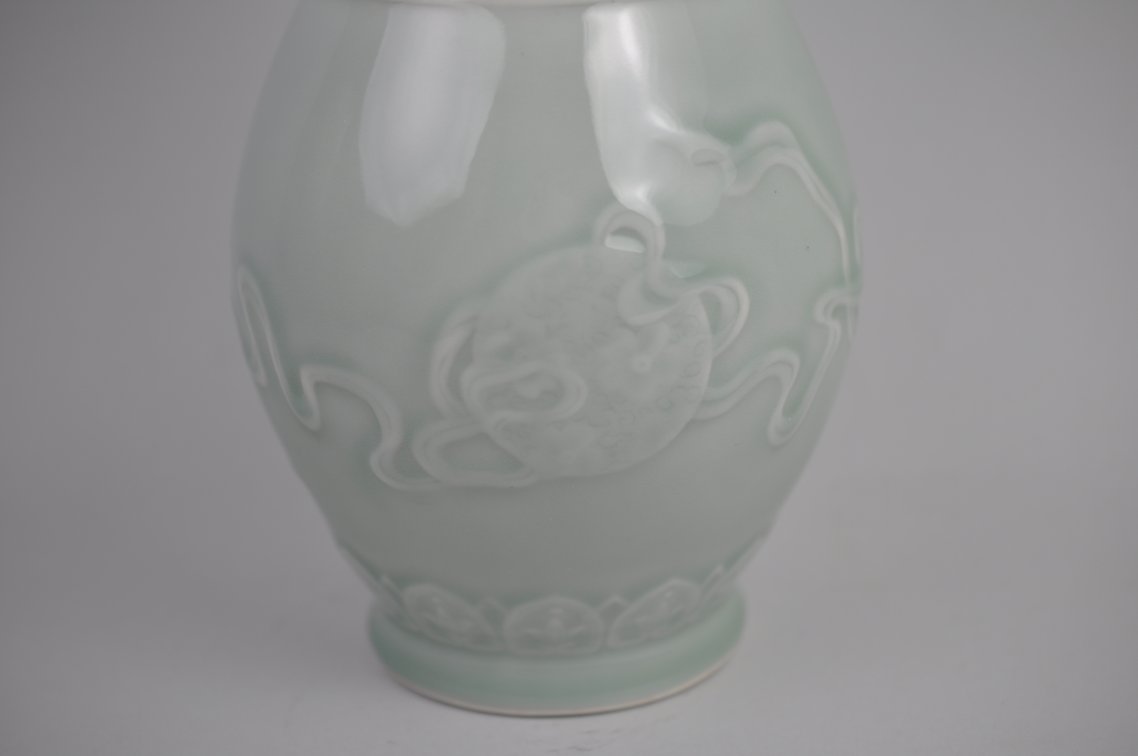 Celadon Shishi Guardian Lions pair, photo 25 of 31