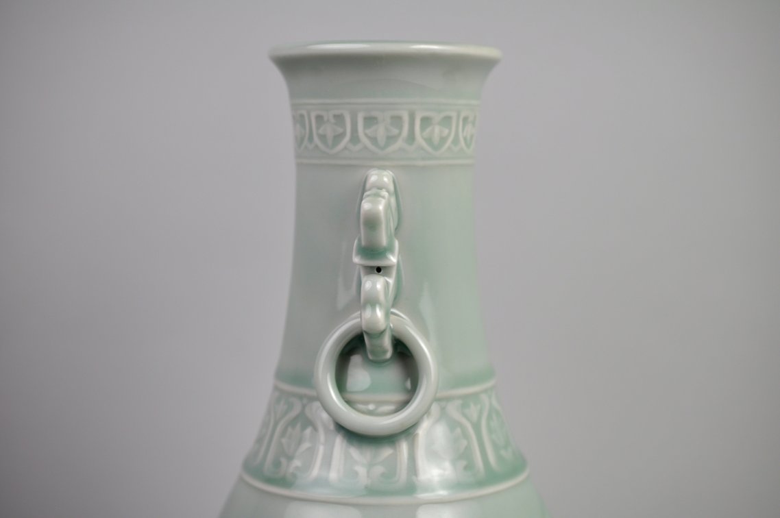 Celadon Shishi Guardian Lions pair, photo 6 of 31