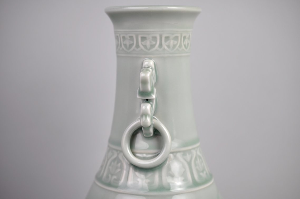 Celadon Shishi Guardian Lions pair, photo 27 of 31