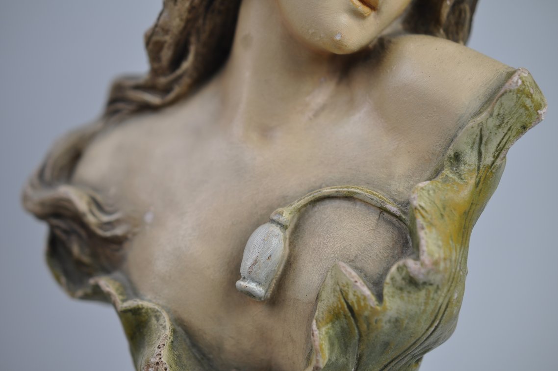 Late VIctorian Bust by C. Hennecke Co., photo 3 of 11