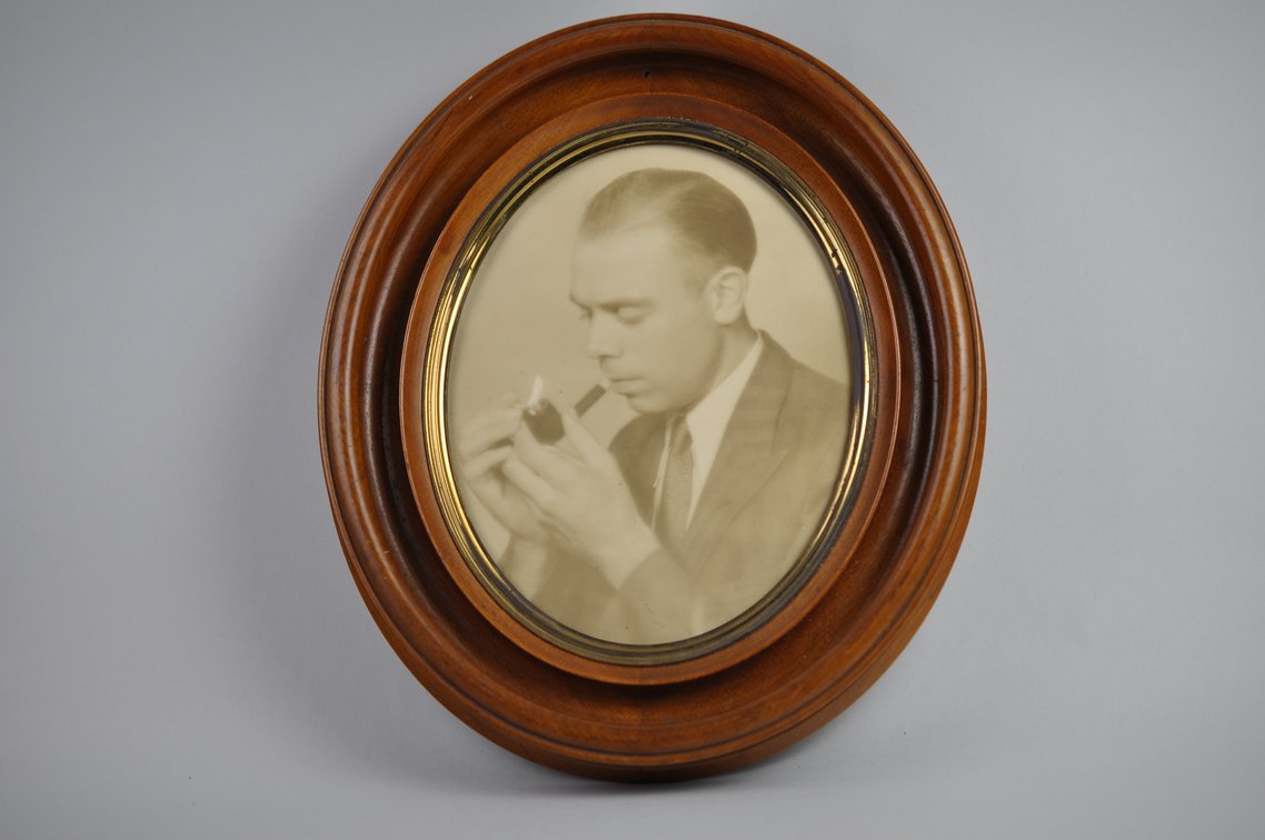 Victorian Oval Walnut Picture Frames, photo 2 of 16