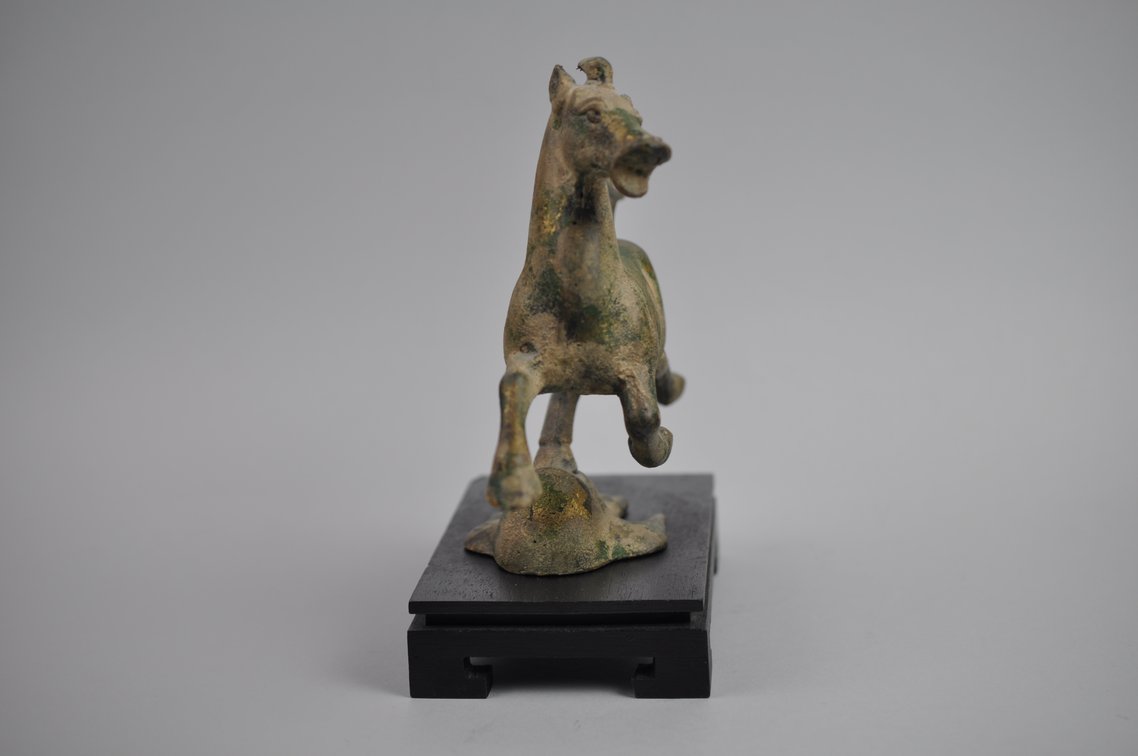 Otagiri Flying Horse of Kansu Cast Iron Sculpture, photo 8 of 20