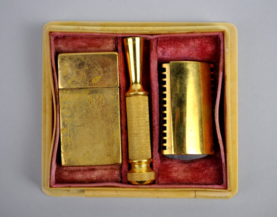Gillette Milady Décolleté Gold-Plated Razor Travel Set, photo 4 of 18