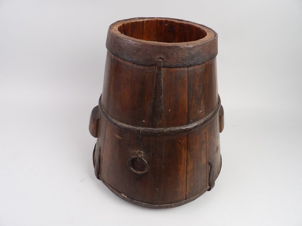Primitive Grain Measure / Rice Bucket, photo 2 of 6