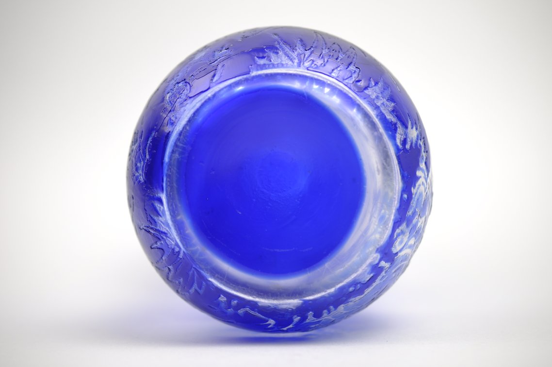 Cameo Etched Cobalt Vase, photo 12 of 13