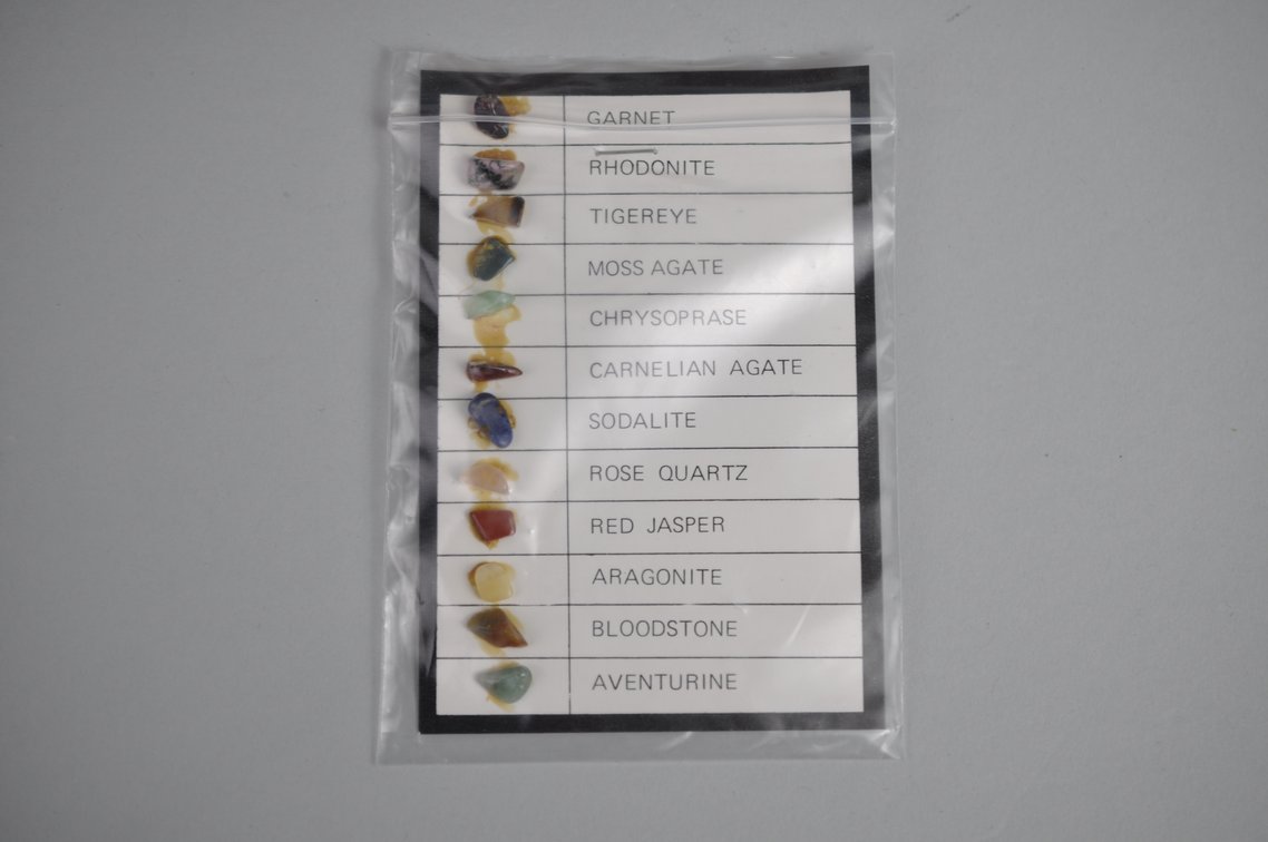 Gemstones Educational Specimen Display Box, photo 9 of 11