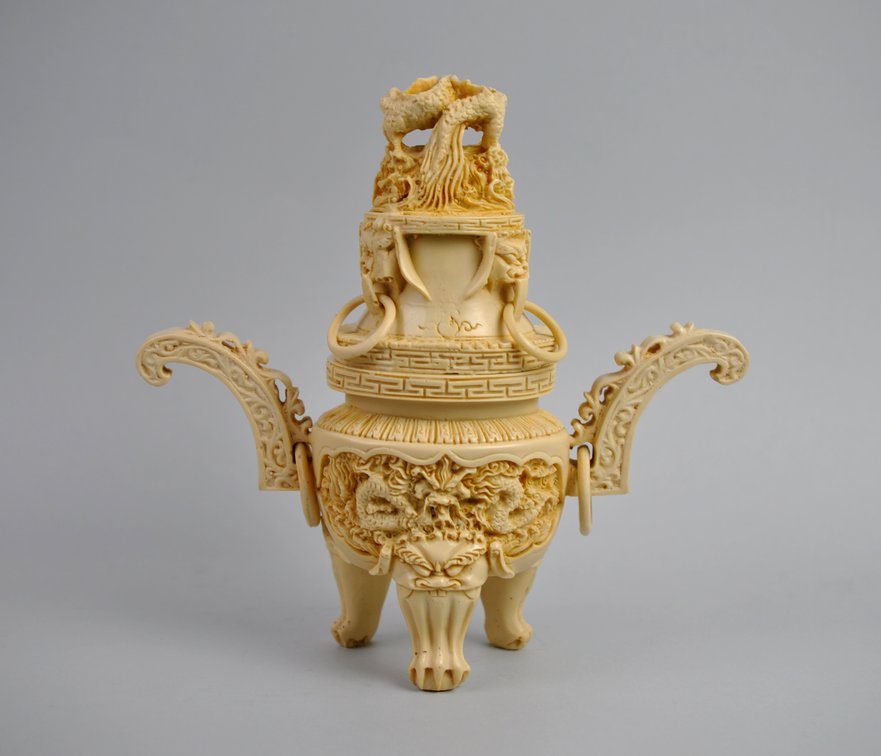 Dragon Tripod Covered Vessel, photo 12 of 22