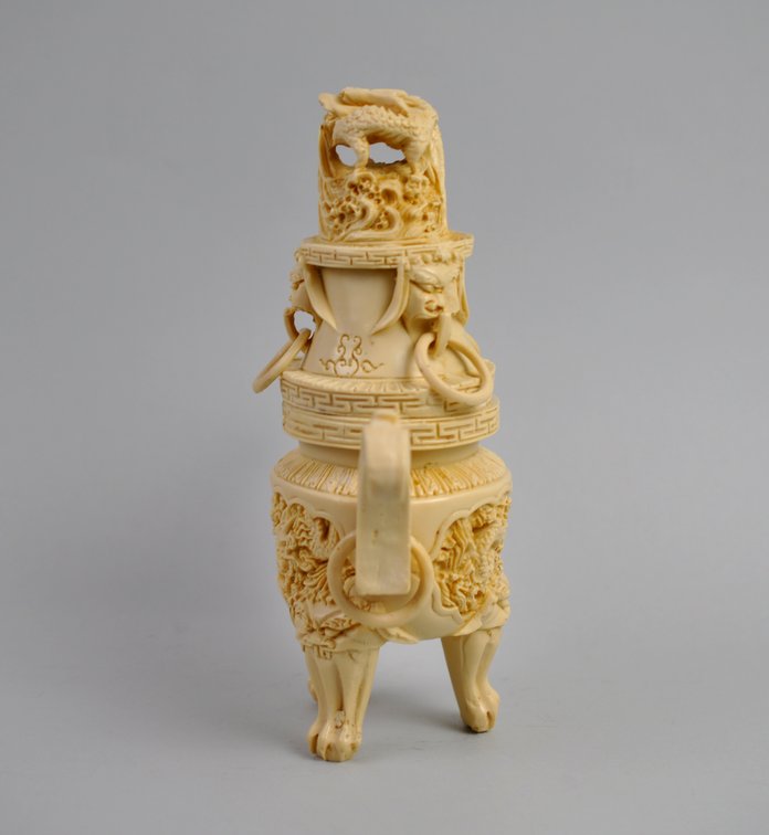 Dragon Tripod Covered Vessel, photo 9 of 22