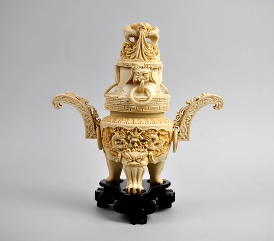 Dragon Tripod Covered Vessel