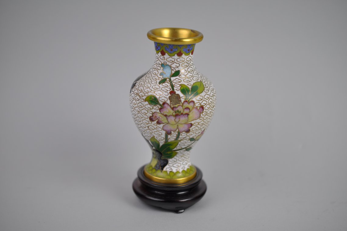 Chinese Cloisonné Floral Vase Collection, photo 10 of 29