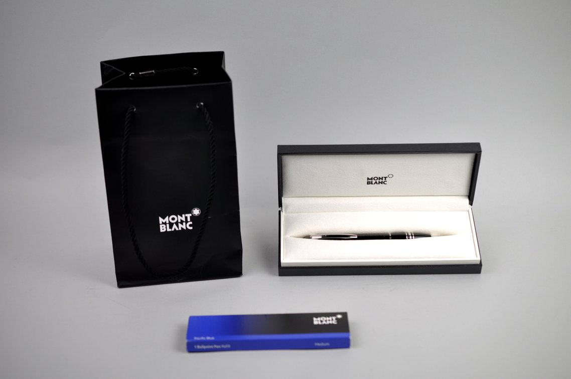 Mont Blanc StarWalker Platinum Resin Ballpoint, photo 2 of 11