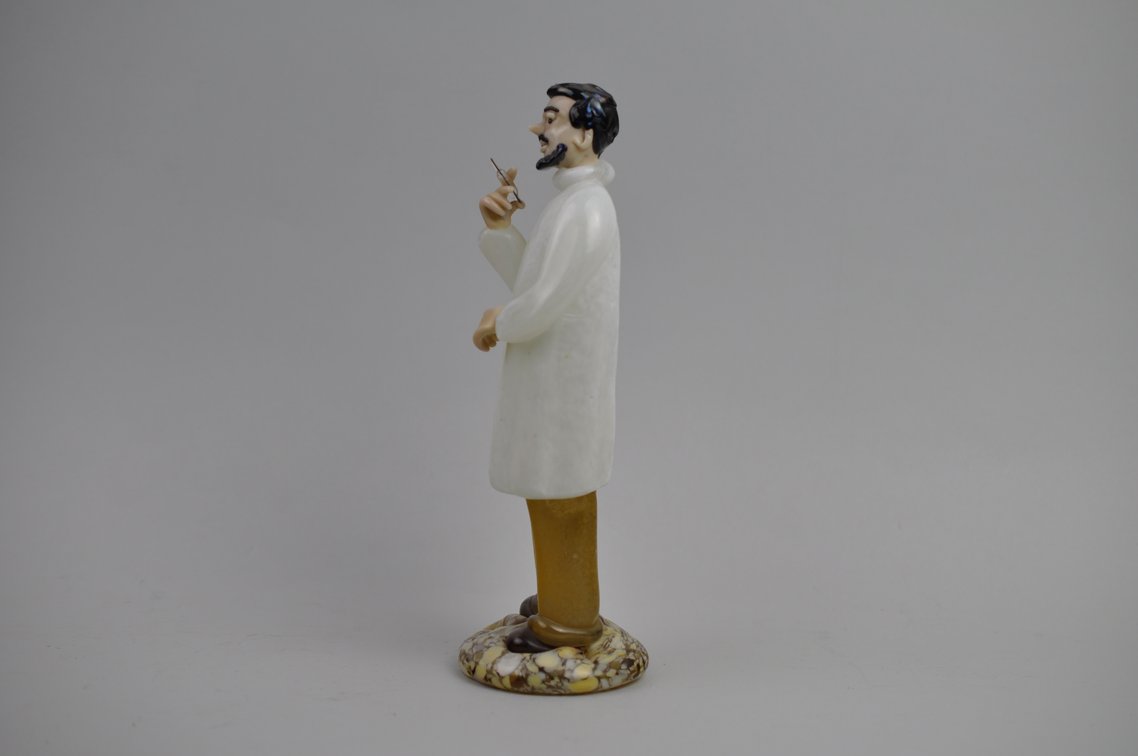 Specialty Dentist Sculptures and Painting, photo 11 of 39