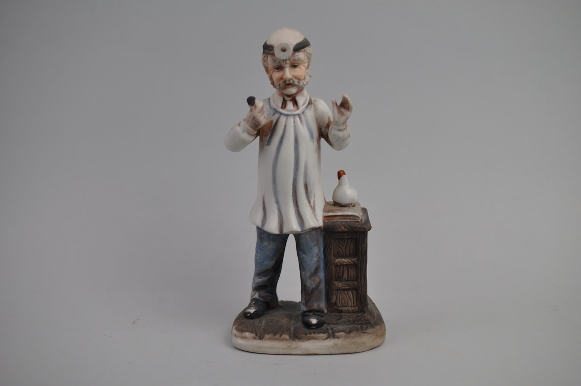 Vintage Dentist Figurine Collection, photo 40 of 72