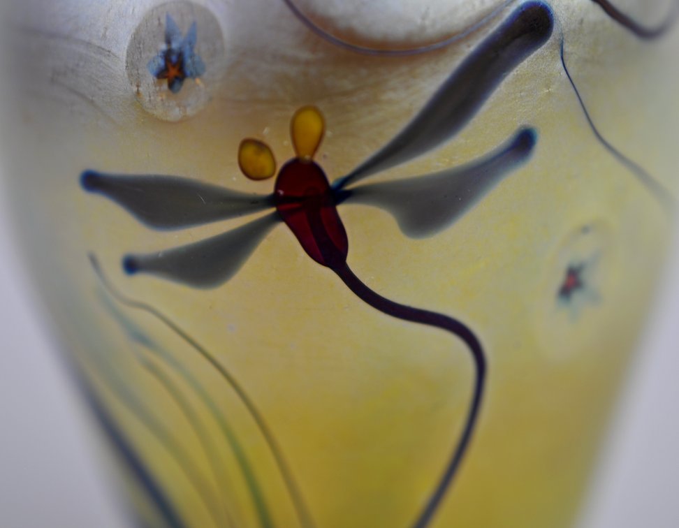 Lundberg Signed Dragonfly Iridescent Miniature Vase, photo 2 of 16