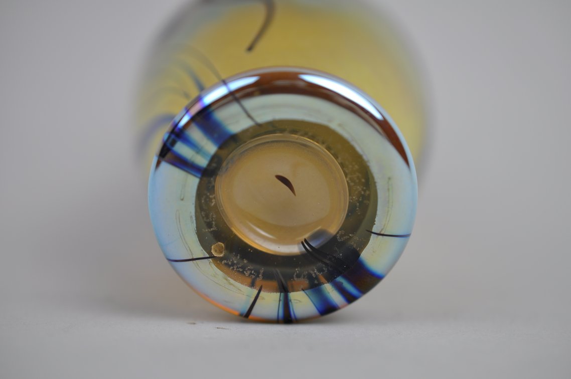 Lundberg Signed Dragonfly Iridescent Miniature Vase, photo 12 of 16
