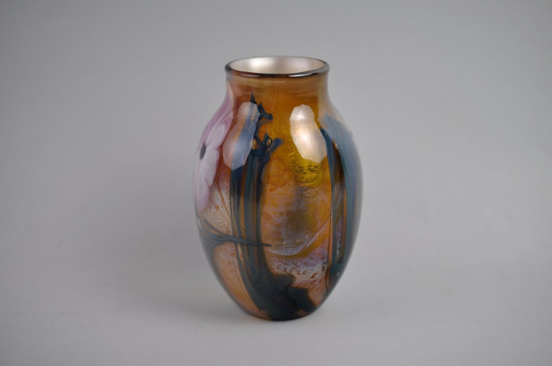 Josh Simpson Floral Art Glass Vase, photo 2 of 17