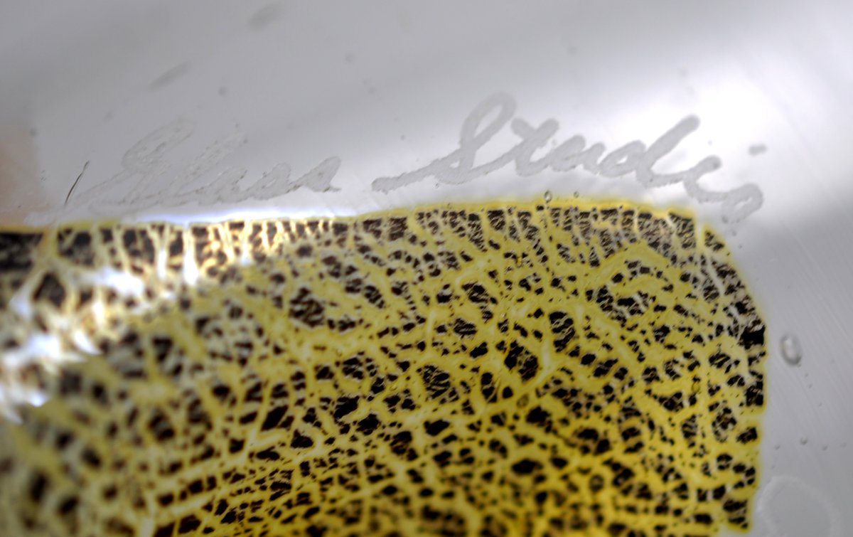 Michael Magyar Gold Leaf Crackle Art Glass Vase, photo 4 of 12