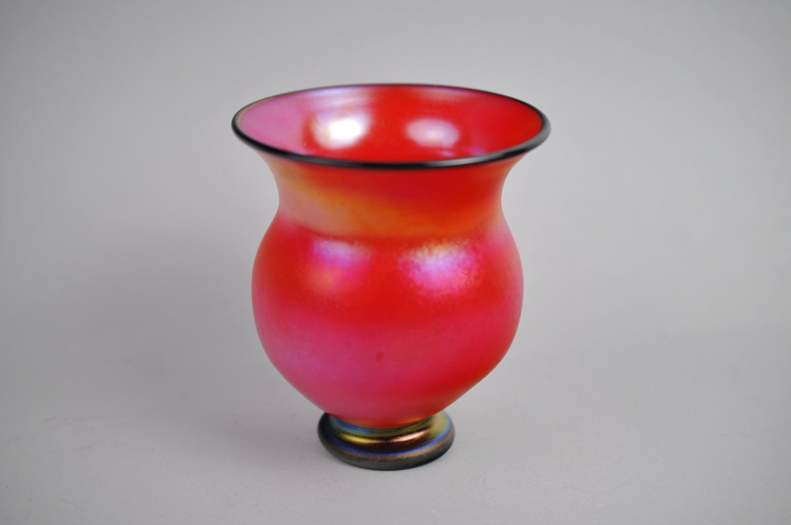 Early Charles Lotton Art Glass Vases Collection, photo 2 of 32