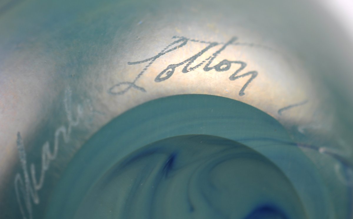 Charles Lotton Blue Iridescent Lava Glass Vase, photo 7 of 9