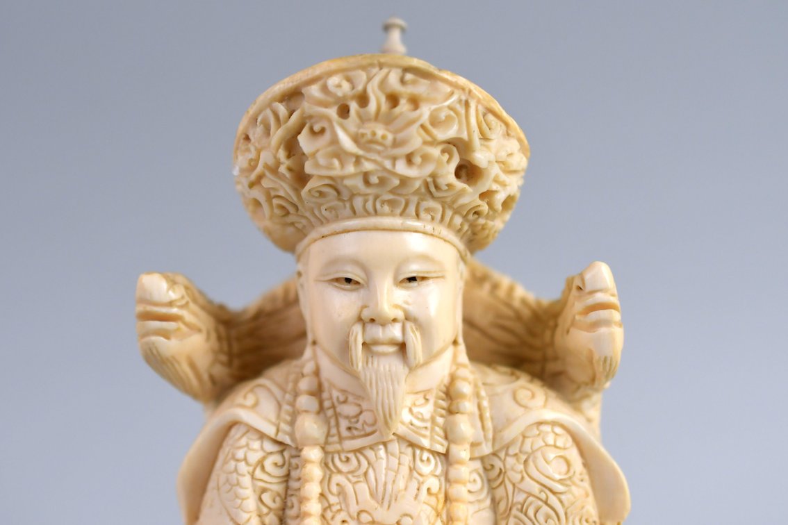 Chinese Emperor & Empress Carved Figures, photo 3 of 50