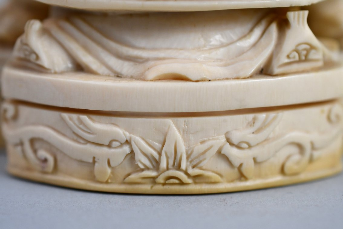 Chinese Emperor & Empress Carved Figures, photo 34 of 50