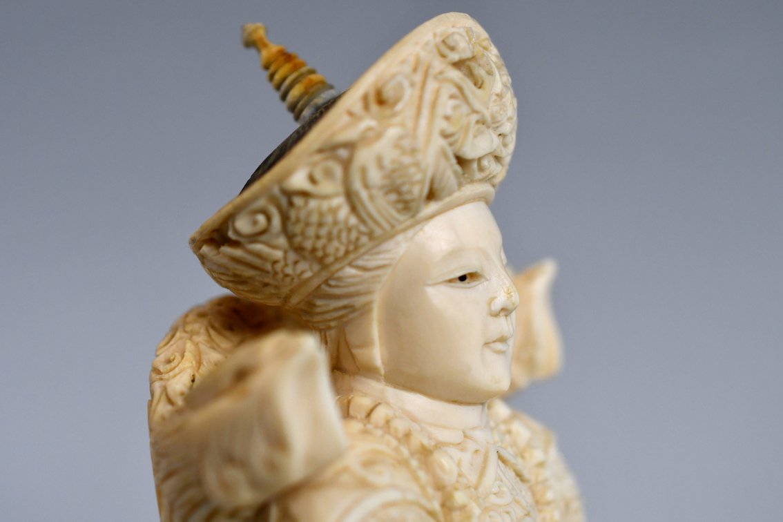 Chinese Emperor & Empress Carved Figures, photo 45 of 50