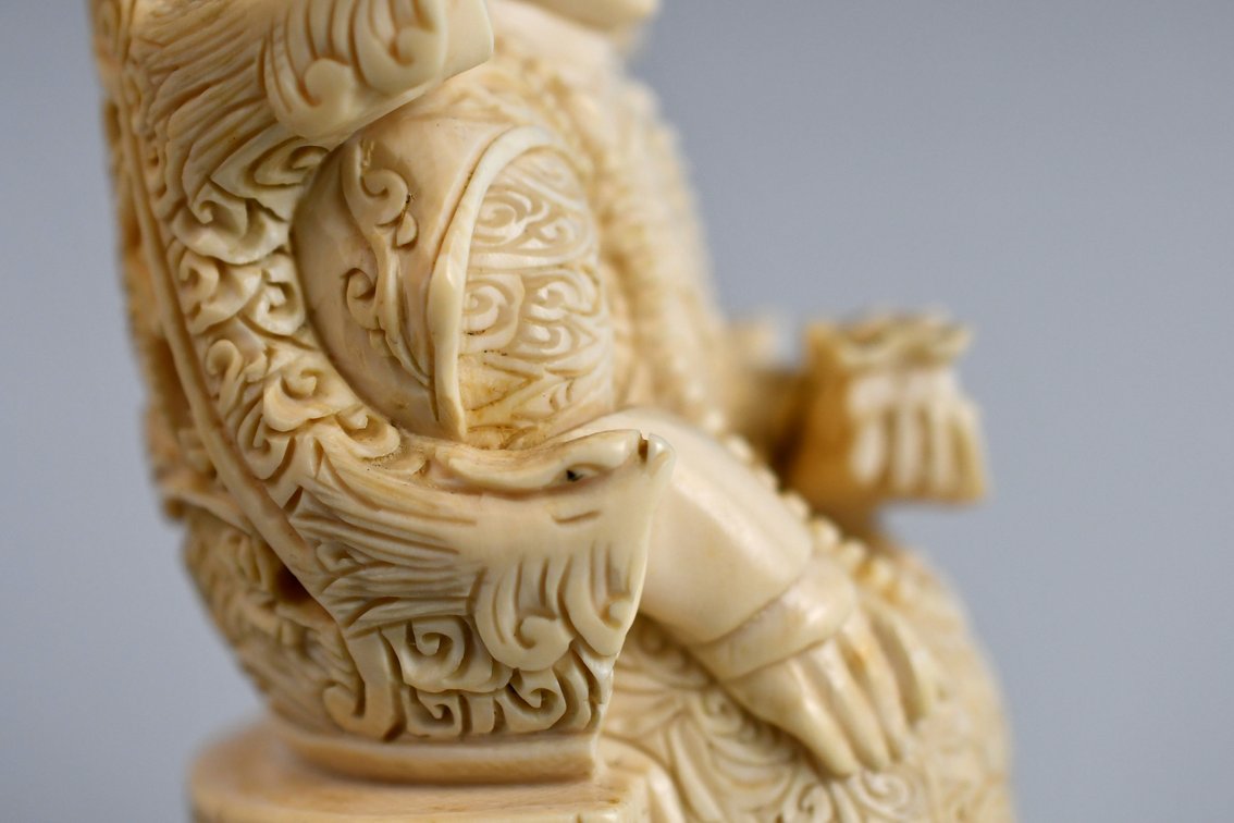 Chinese Emperor & Empress Carved Figures, photo 47 of 50