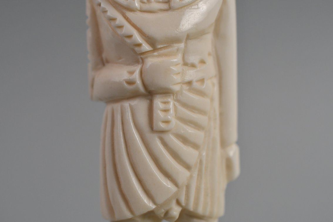 Egyptian Pharaoh & Goddess Carved Bone Figures, photo 4 of 31