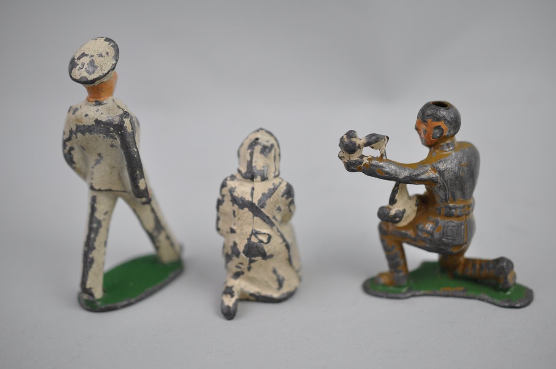 Metal Interwar/ Early WWII Dimestore Figures, photo 24 of 33