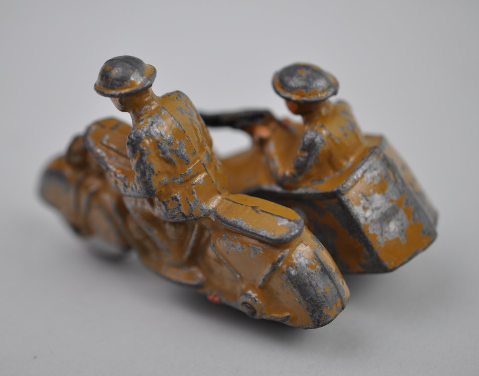 Metal Interwar/ Early WWII Dimestore Figures, photo 17 of 33