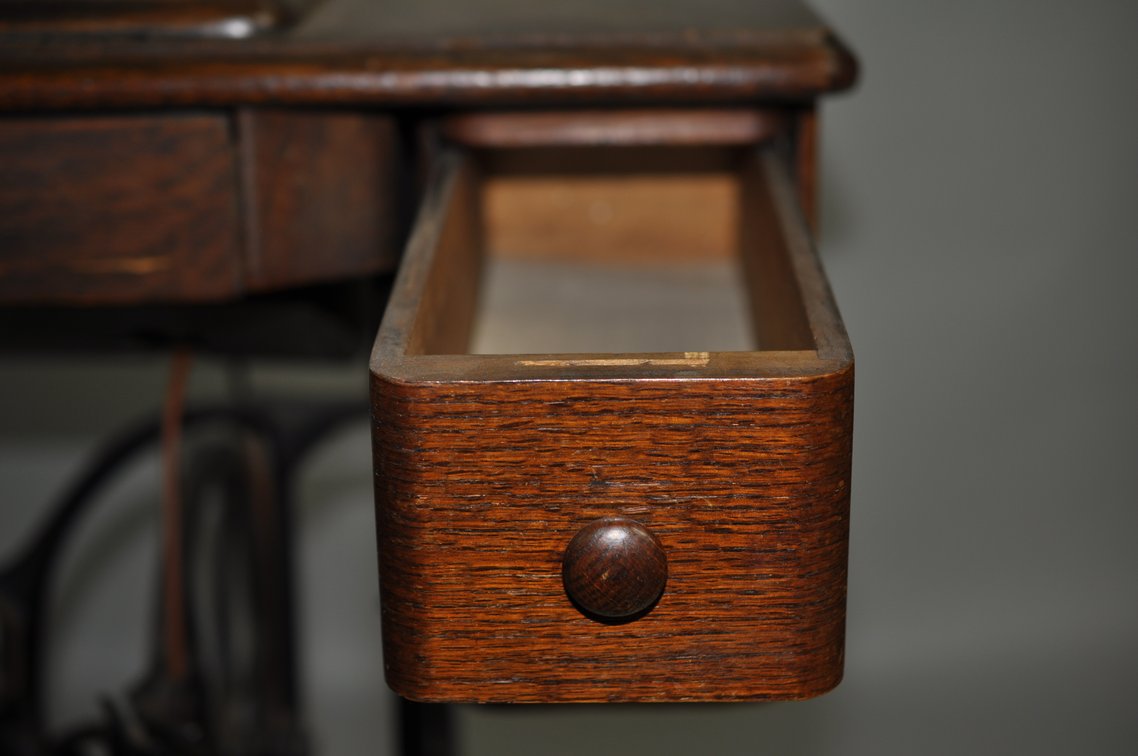 Singer No. 66 Treadle Sewing Machine & Cabinet, photo 10 of 42