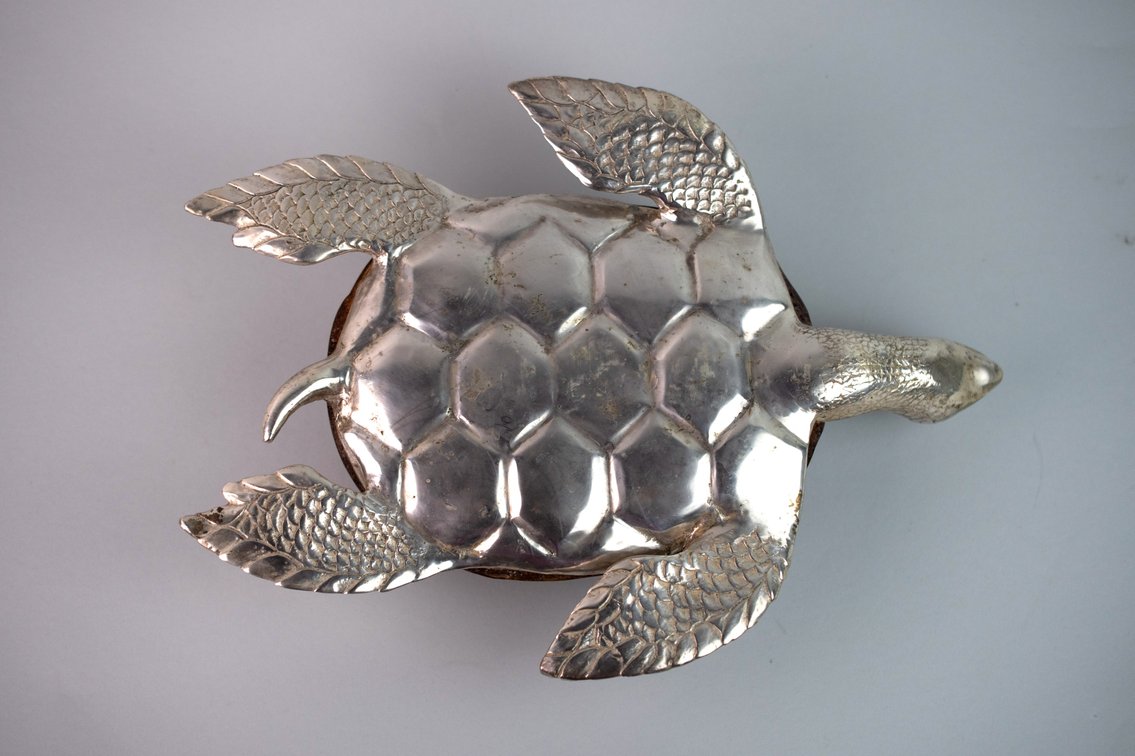 Maitland-Smith Penshell & Silver Tone Turtle, photo 12 of 13