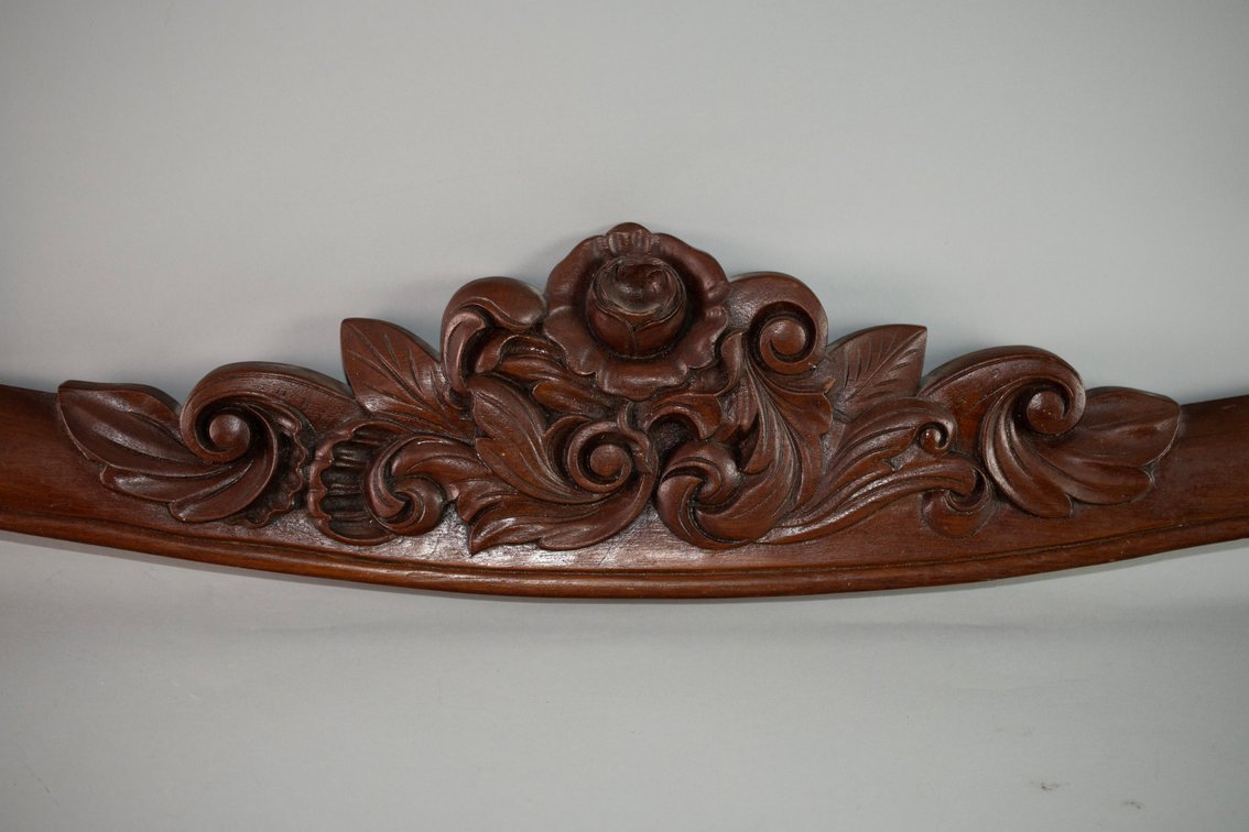 Carved Wooden Eagle Cresting Rail Pediment, photo 4 of 10