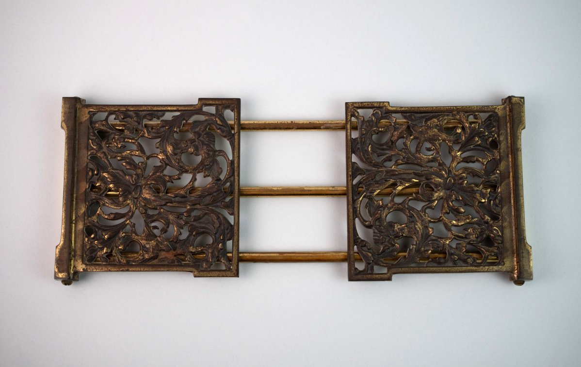 Art Nouveau Brass Expanding Book Rack, photo 2 of 10