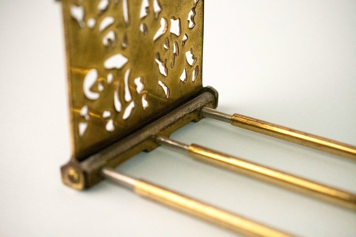 Art Nouveau Brass Expanding Book Rack, photo 5 of 10