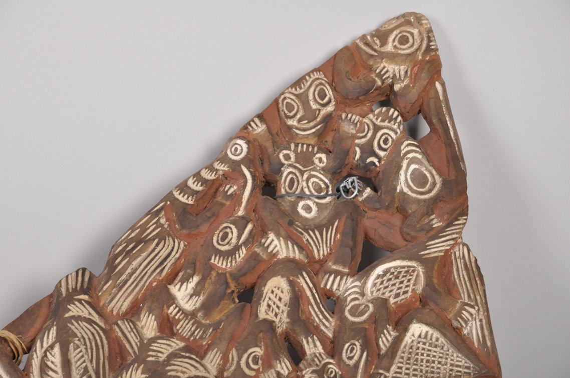 Papua New Guinea Hand Carved and Painted Story Board, photo 7 of 8