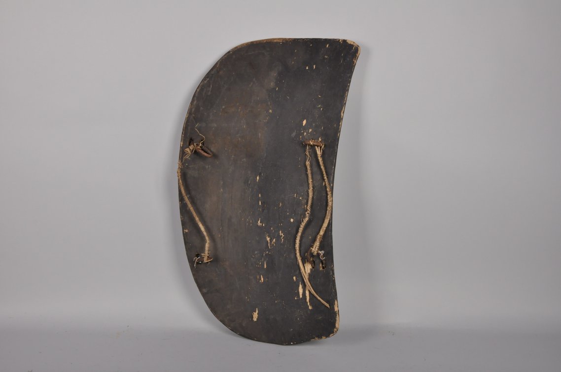 Lumie War Shield, Papua New Guinea, photo 6 of 6