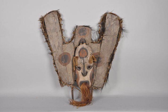 Sepik River Canoe Prow Shield, Papua New Guinea, 19th Century