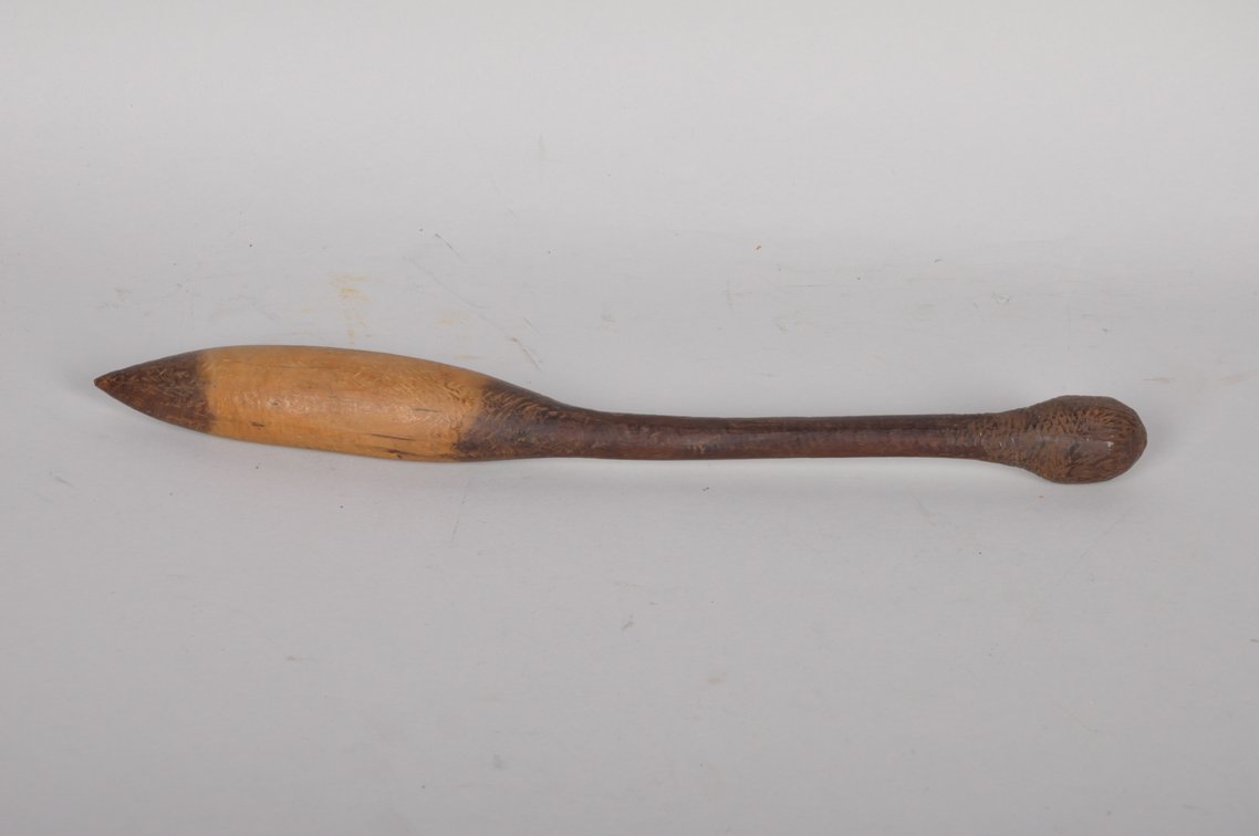 Aboriginal Throwing Club, photo 4 of 6
