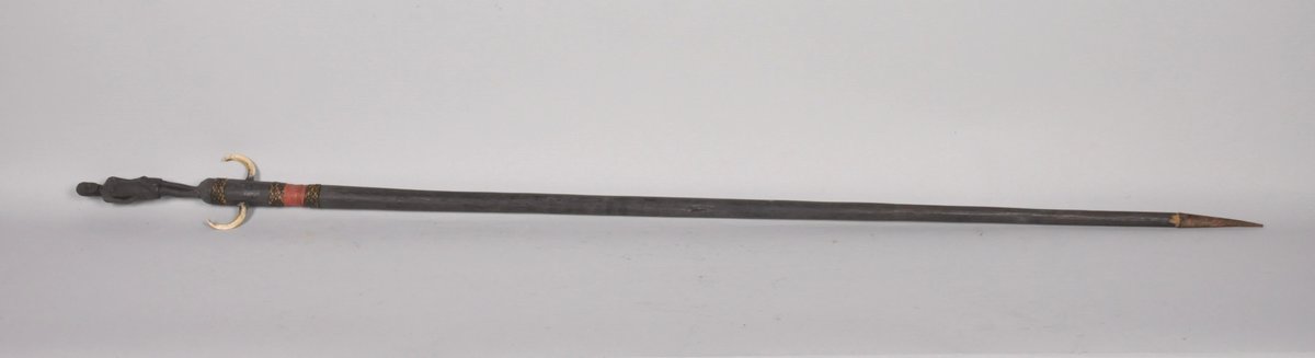 20th Century Filipino Boar Tusk Staff with a Carved Figure, photo 2 of 12