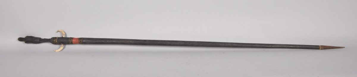 20th Century Filipino Boar Tusk Staff with a Carved Figure, photo 12 of 12