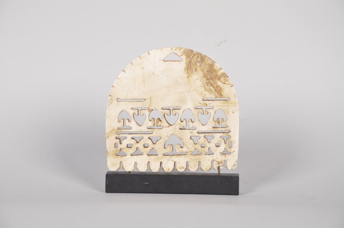 Barava Giant Clam Shell Plaque Solomon Islands, photo 4 of 9