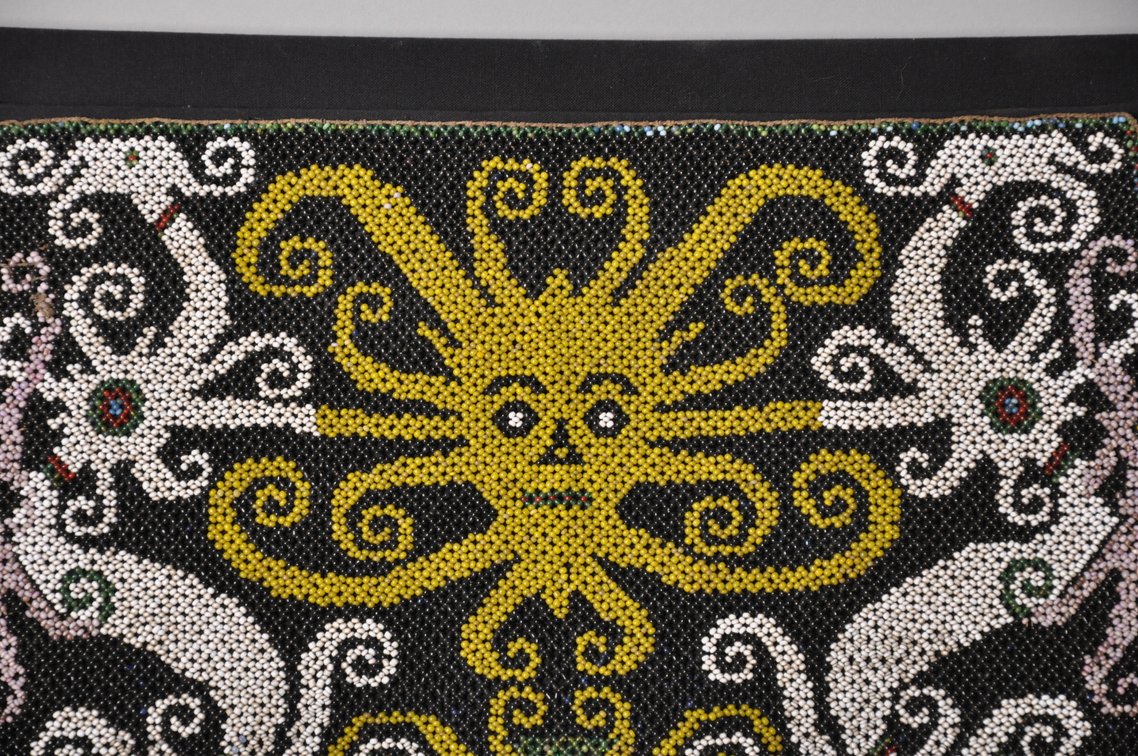 Dayak Borneo Baby Carrier Beaded Panel, photo 2 of 7