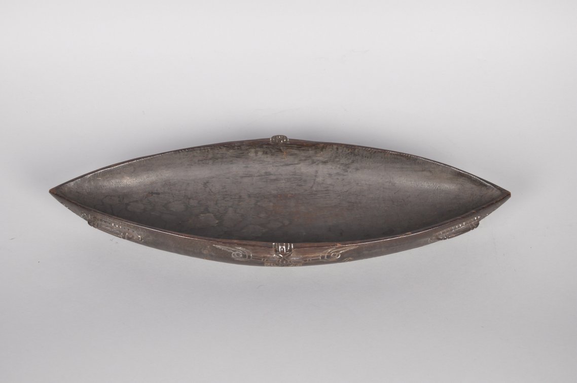 Siassi Carved Clan Bowl, Papua New Guinea, photo 8 of 8