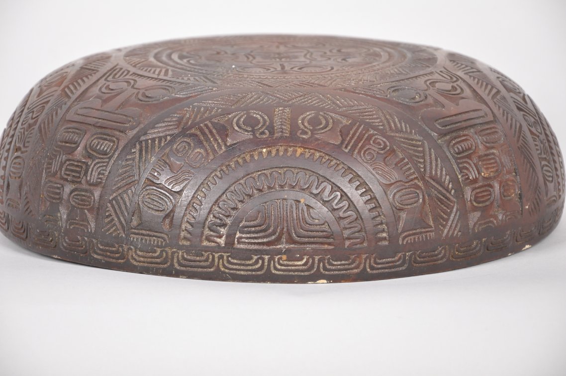 Marquesan Hand Carved Wood Bowl, photo 3 of 7